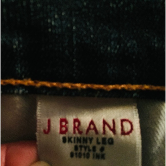 J Brand Jeans - Picture 2 of 5